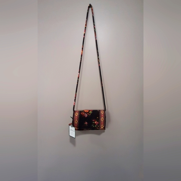Vera Bradley Handbags - Vera Bradley Cross body wallet